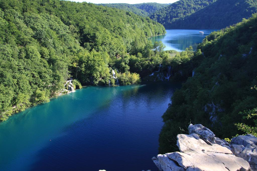 Отель Plitvice Pansion Lovric Плитвицкие озёра Экстерьер фото